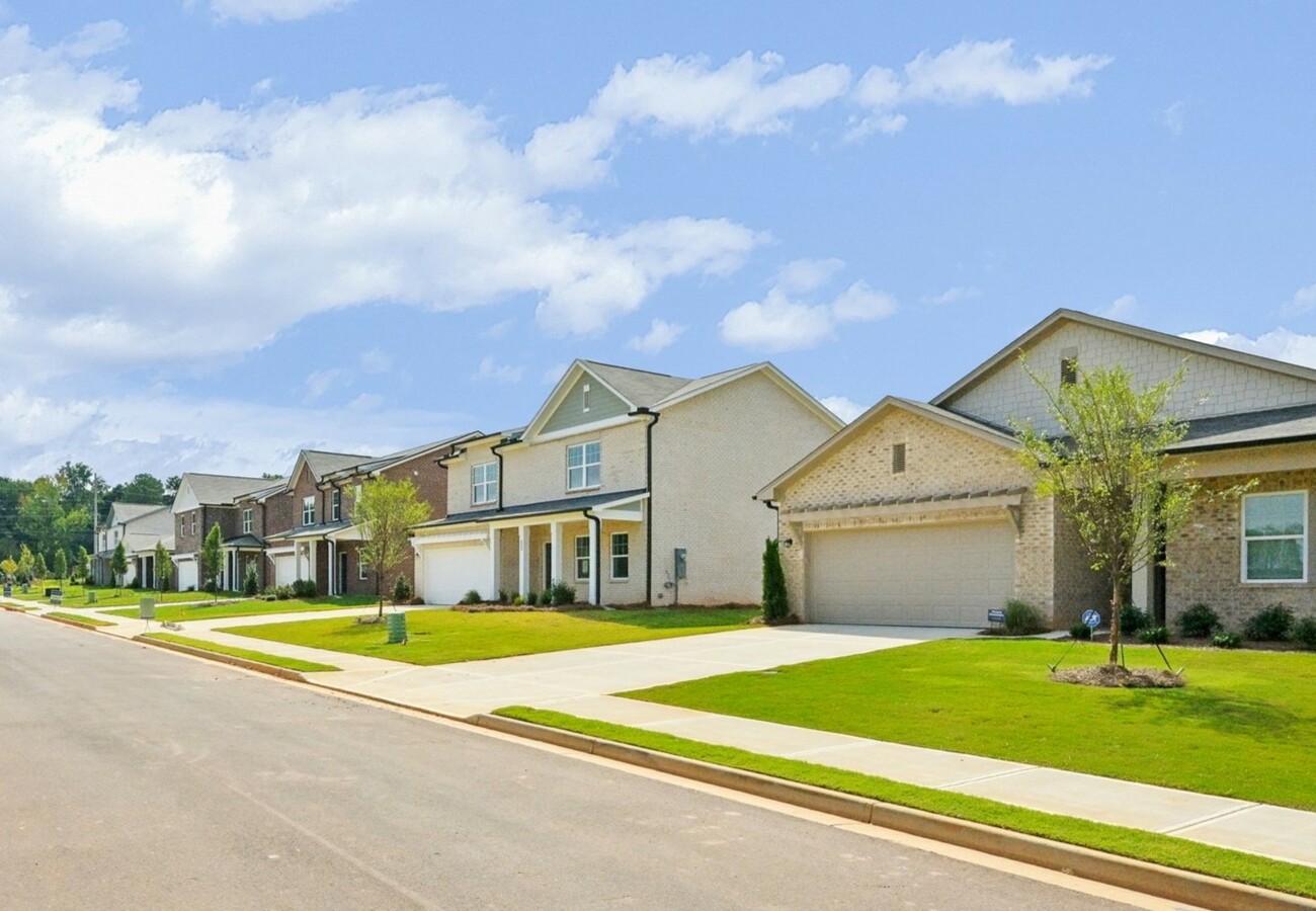 Kendall Grove Home Community