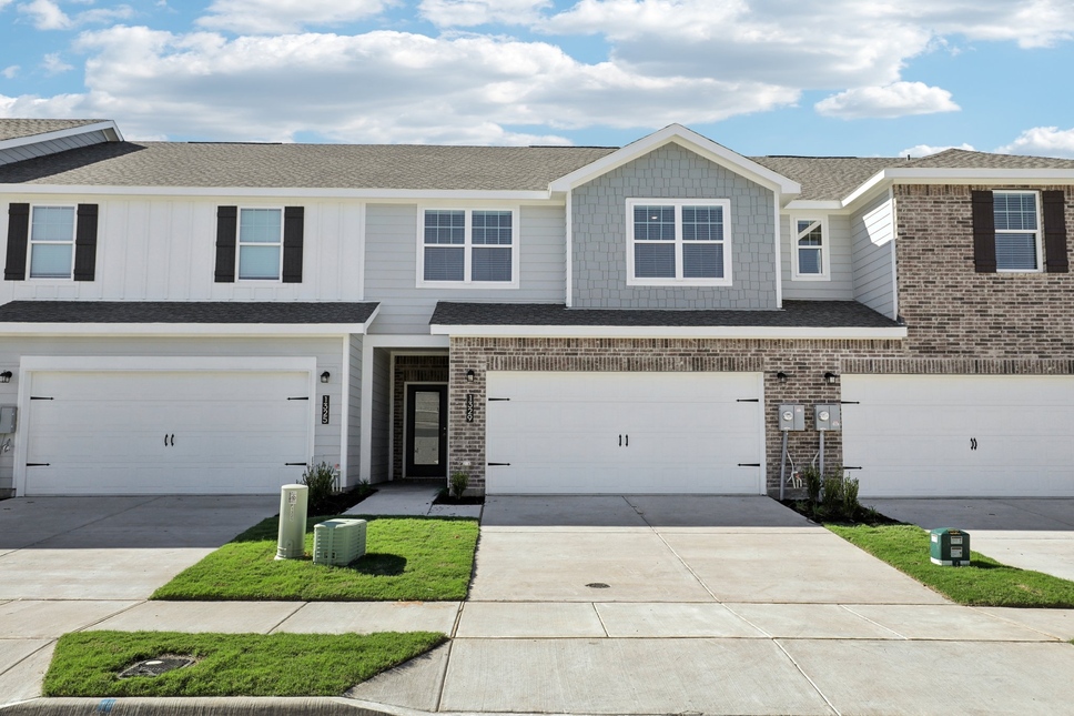 New Homes for Sale by Starlight Homes