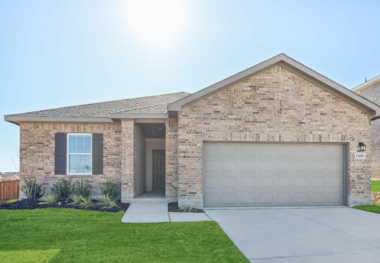 Cattleman's Crossing Home Community
