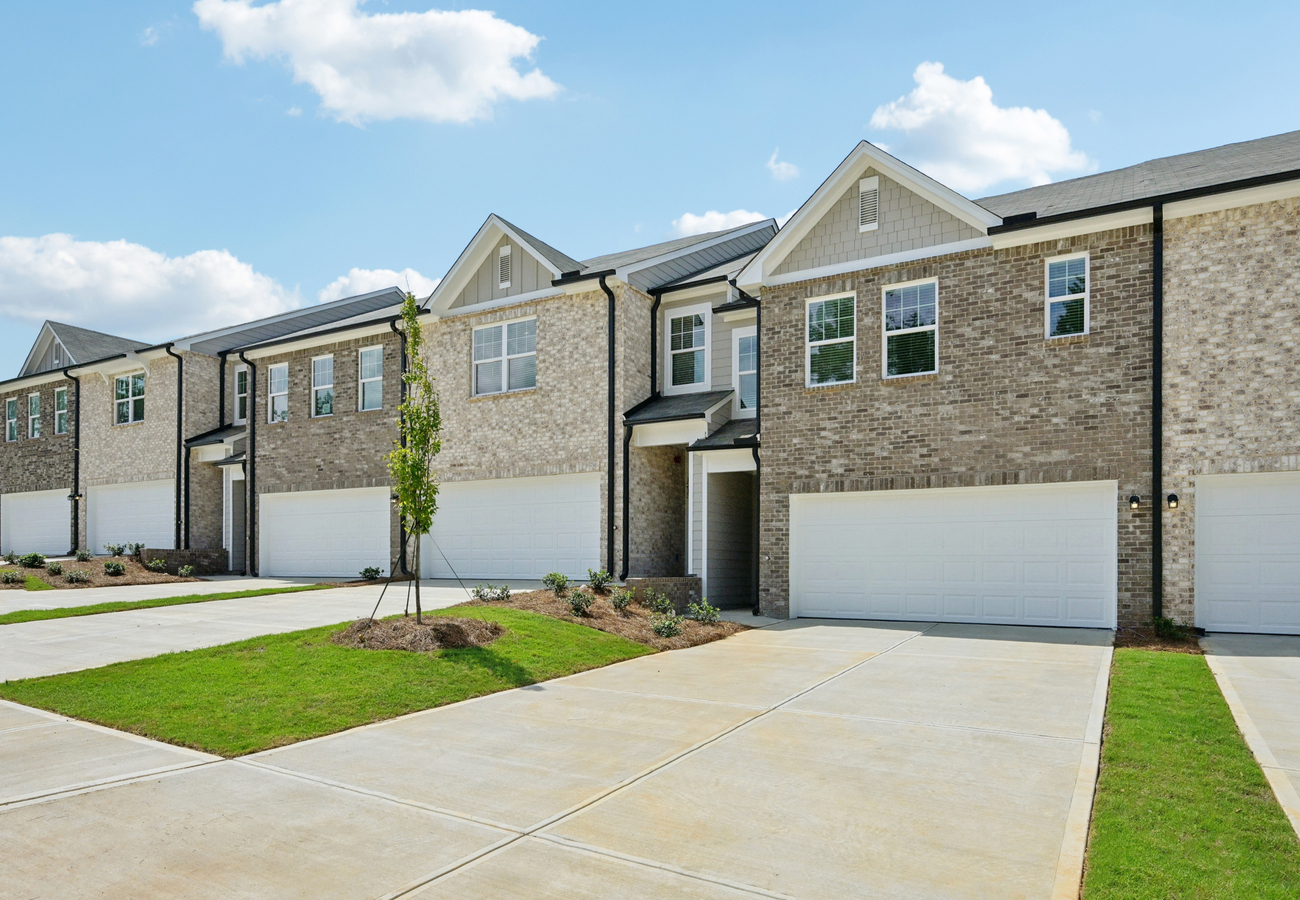 Kendall Grove Home Community